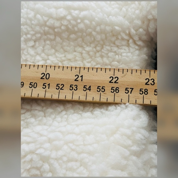 Fabletics Rylan Teddy Full Zip Jacket Women’s Size Small - Picture 7 of 9